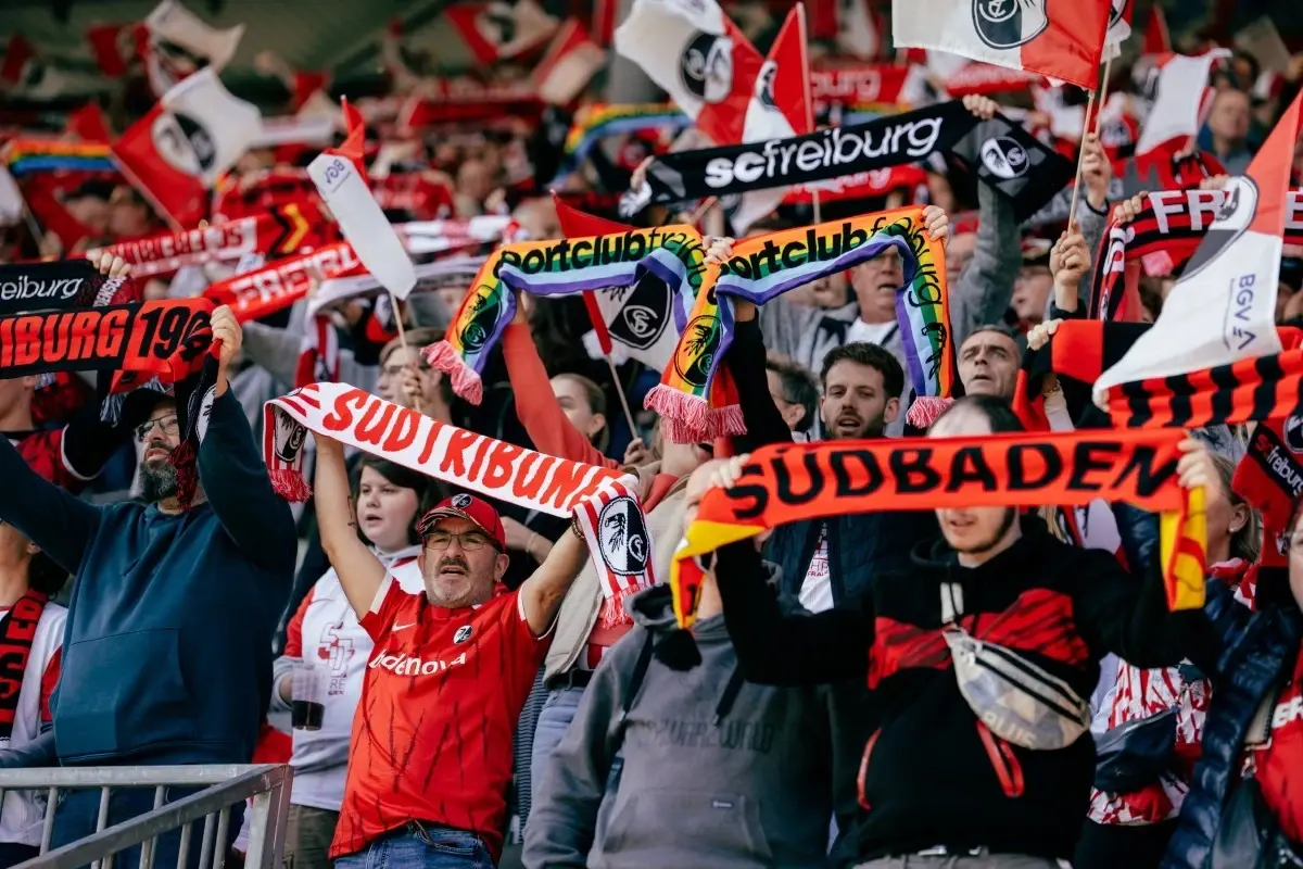 final-ligi-europy-2026-freiburg-aston-villa-w-stambule-kto-siegnie-po-pierwszy-trofeum