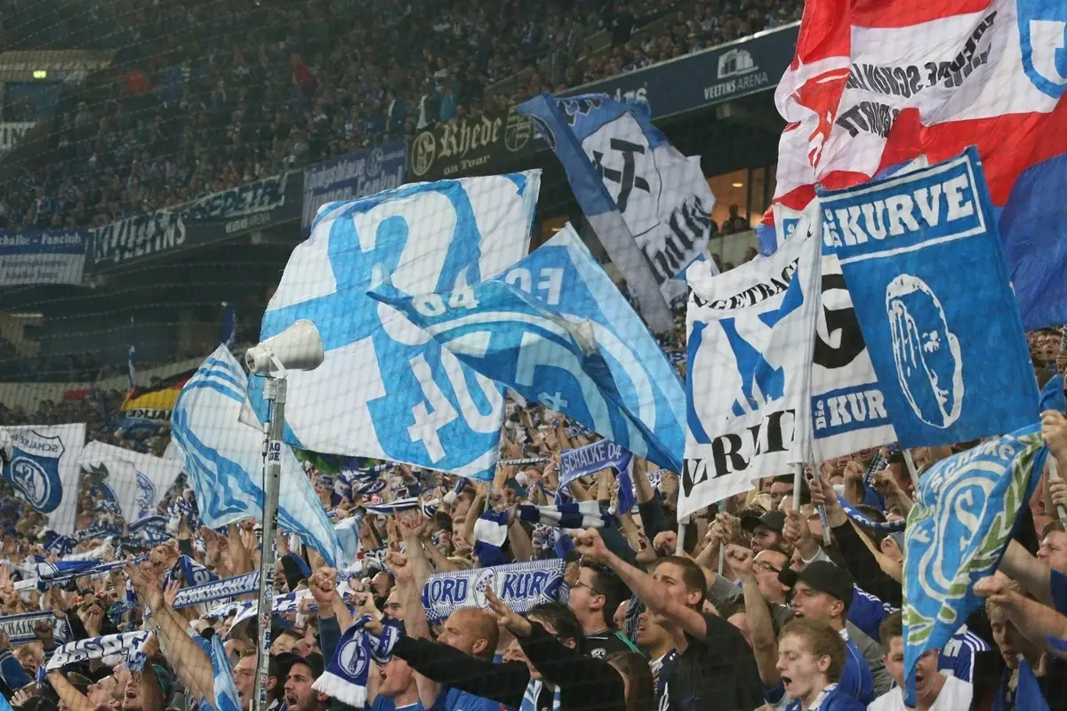 schalke-04-podejmie-bayern-monachium-mistrzowie-niemiec-wracaja-do-gelsenkirchen