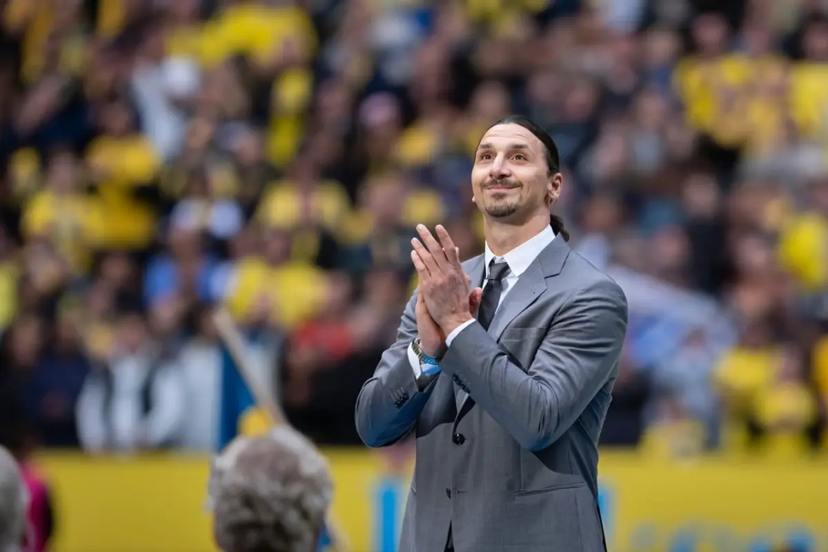 zlatan-ibrahimovic-milczy-w-milanie-byly-napastnik-ktory-zdobyl-28-goli-w-sezonie-2011-12-prawie-zniknal-z-zycia-klubu